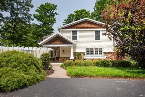 12071 W Tecumseh Bend Rd, Brookston, IN 47923