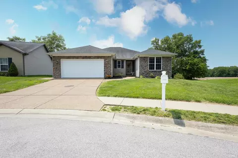 2425 Heard St, Evansville, IN 47725