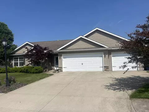 197 Chickadee Ln, Warsaw, IN 46580