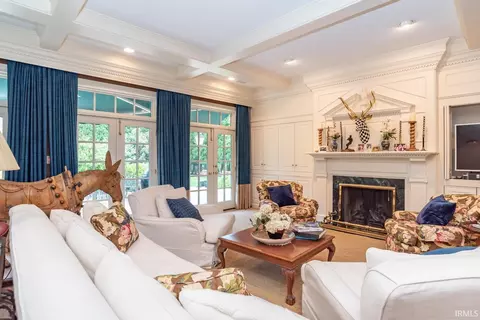 Living - 2550 S And 2552 S Smith Rd, Bloomington, IN 47401 photo 2 of 2