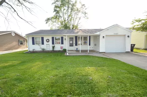 1643 Lakeview Dr, Fort Wayne, IN 46808