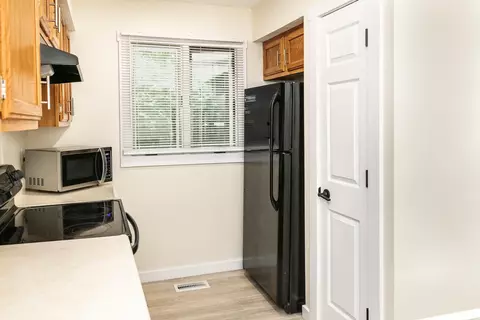 1845 E Waters Edge Dr, Bloomington, IN 47401 photo 11