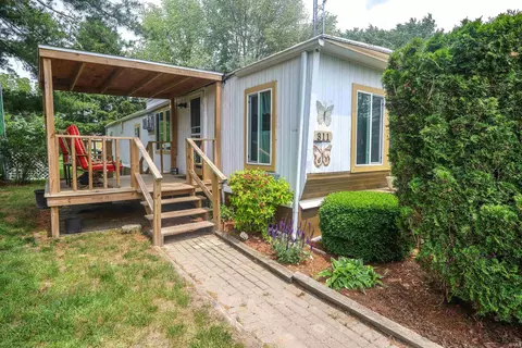 311 W 1st St, Reynolds, IN 47980