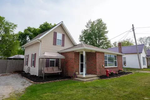 116 E Hovey St, Warsaw, IN 46580
