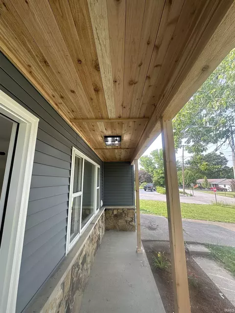 401 Vista Dr, Oolitic, IN 47451 photo 2