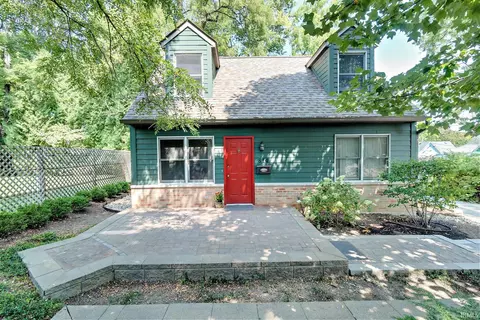 814 W Third St, Bloomington, IN 47404 photo 2