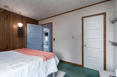 310 E Main St, Chalmers, IN 47929 photo 17