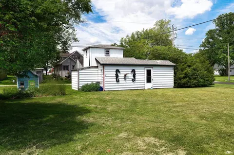 310 E Main St, Chalmers, IN 47929 photo 25