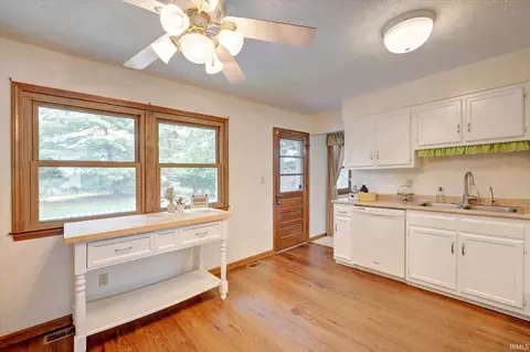 1350 E Browning Ct, Bloomington, IN 47401 photo 10