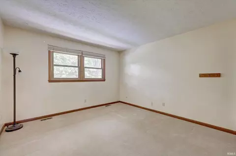 1350 E Browning Ct, Bloomington, IN 47401 photo 14