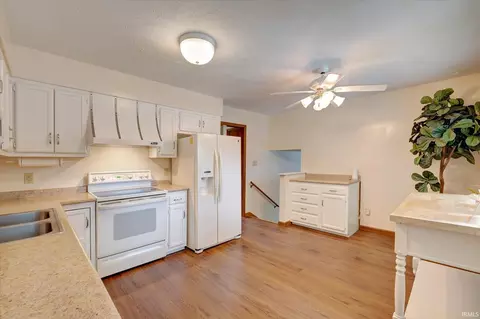 1350 E Browning Ct, Bloomington, IN 47401 photo 8