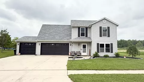 907 Sand Drift Dr, Fremont, IN 46737