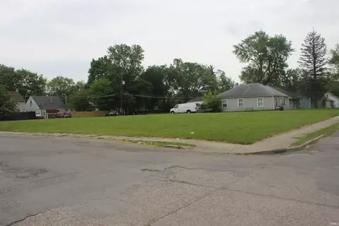 1422 Baxter St, Fort Wayne, IN 46806