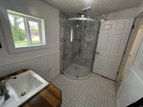 Bath - 1020 E State St, Albany, IN 47320 photo 1 of 3