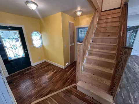 Entry Way - 1020 E State St, Albany, IN 47320 photo 1 of 1