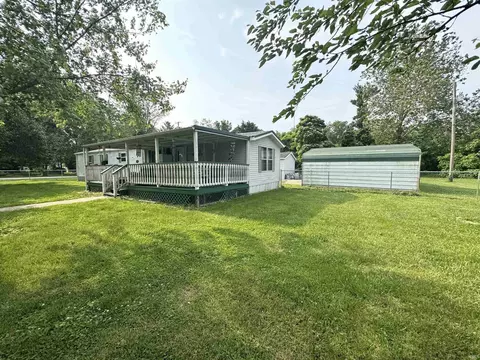 257 Second St, Switz City, IN 47465