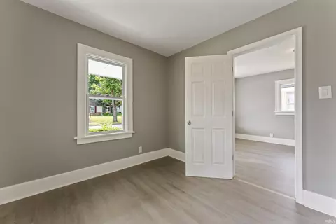 1815 E Bowman St, South Bend, IN 46613 photo 13