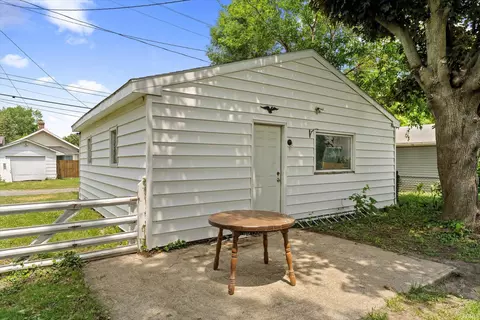 1815 E Bowman St, South Bend, IN 46613 photo 15
