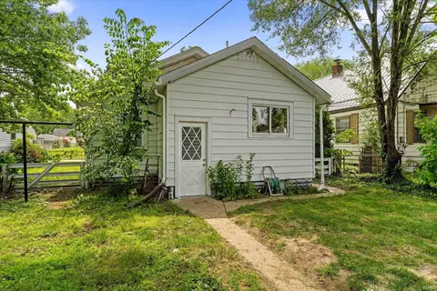 1815 E Bowman St, South Bend, IN 46613 photo 33