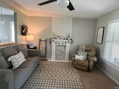 1135 N 9th St, Mitchell, IN 47446 photo 5