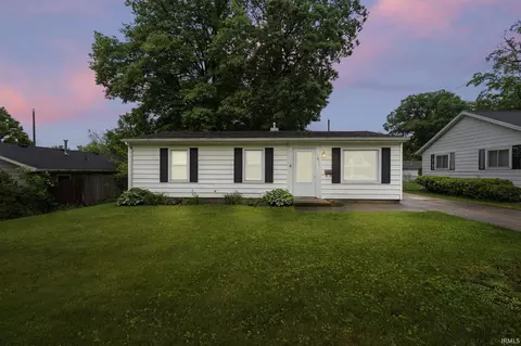 1811 Trinity Blvd, Fort Wayne, IN 46808