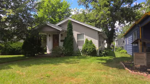 2405 Clara Ave, Fort Wayne, IN 46805