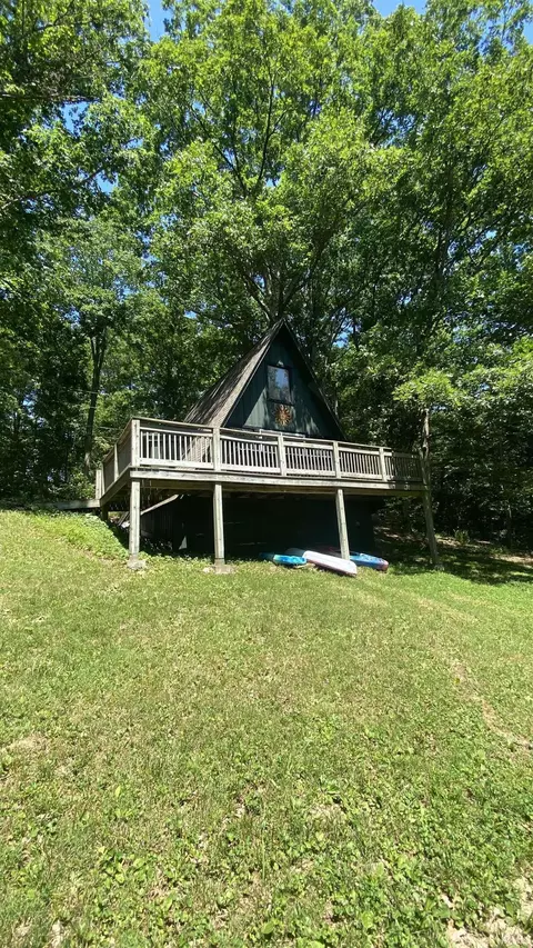 2642 W State Road 46, Nashville, IN 47448