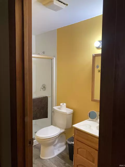 39 E Linn Rd, Bluffton, IN 46714 photo 11