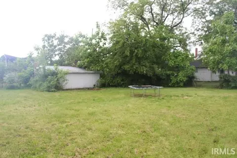 135 S Broad St, Dunkirk, IN 47336 photo 16