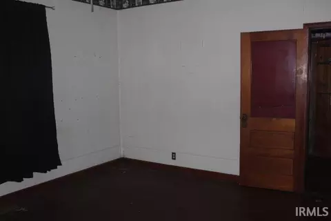 135 S Broad St, Dunkirk, IN 47336 photo 6