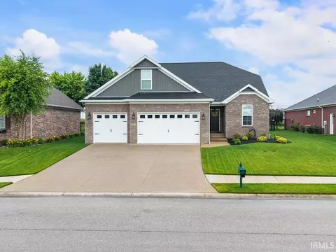 1215 Ladbrooke Dr, Evansville, IN 47725