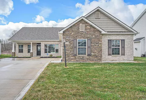 1310 Tuscany Xing, Winona Lake, IN 46590