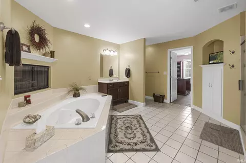 3 Brownstone Ct, Jasper, IN 47546 photo 22