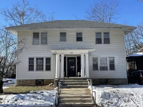 624 S Woodlawn Ave, Bloomington, IN 47401