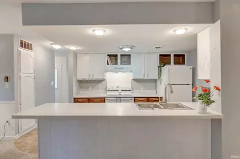 Kitchen - 532 Bex Addition Dr, Bedford, IN 47421 photo 3 of 3