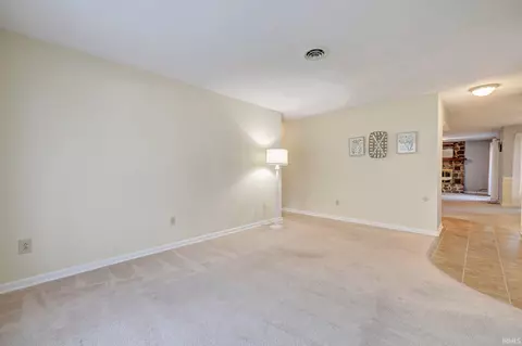 Living - 532 Bex Addition Dr, Bedford, IN 47421 photo 1 of 4