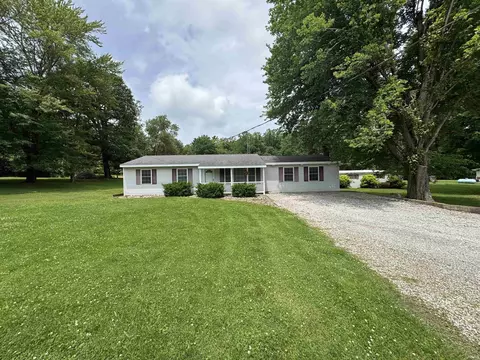 4335 State Rd 60 W Rd, Mitchell, IN 47446 photo 3