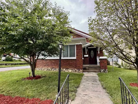 636 W 1st St, Marion, IN 46952