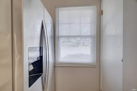 571 E Graham Pl, Bloomington, IN 47401 photo 9