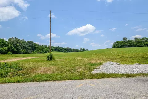 5422 W And 5444 W Schneider Rd, Newburgh, IN 47630