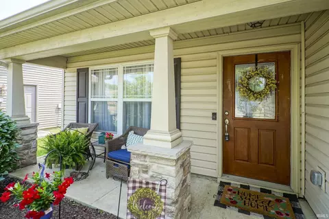 460 Kettle Cir, Lafayette, IN 47905