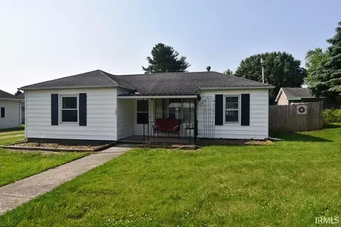 209 E Plum St, Linden, IN 47955