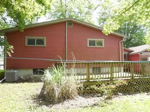 408 E Water St, Centerville, IN 47330 photo 2