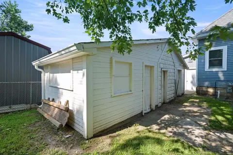 Exterior - 115 N Posey St, Windfall, IN 46076 photo 8 of 8