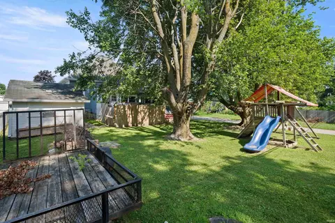 Exterior - 115 N Posey St, Windfall, IN 46076 photo 7 of 8