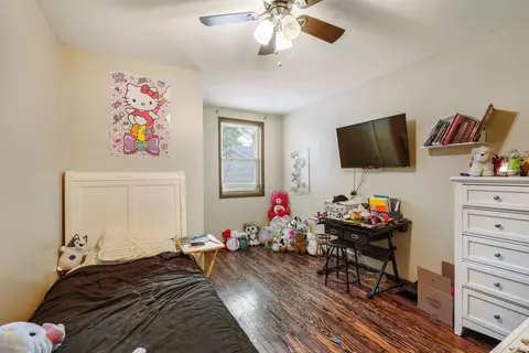 Bedroom - 115 N Posey St, Windfall, IN 46076 photo 2 of 2