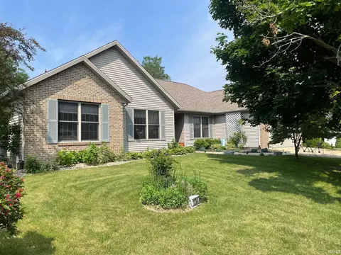 12344 Diamond Dr, Plymouth, IN 46563