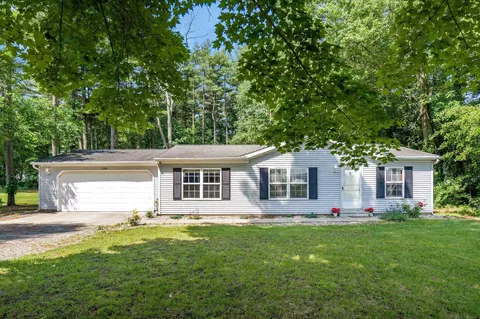 2765 Evergreen Dr, Warsaw, IN 46582