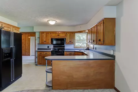 Kitchen - 1434 Third Ave, Jasper, IN 47546 photo 3 of 5