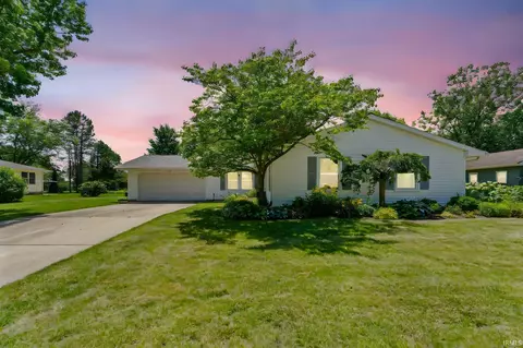 1504 Hillcrest St, North Manchester, IN 46962